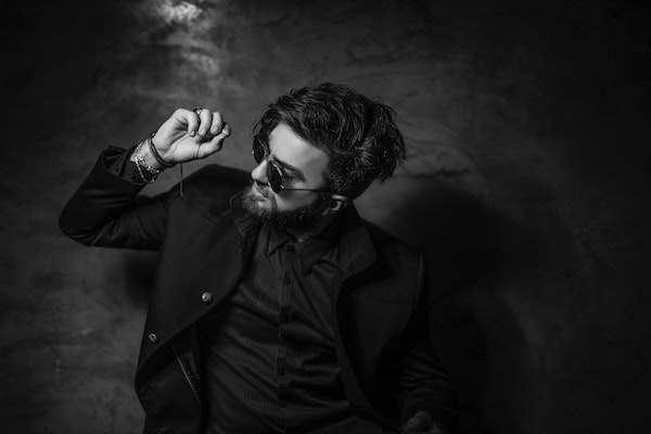 actor-adult-black-and-white-dark-432059